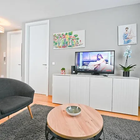 Appartement 2 & Free Genius Private Parking