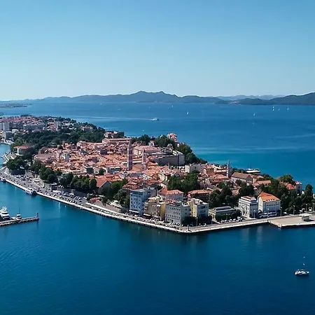 Appartement 2 & Free Genius Private Parking Zadar