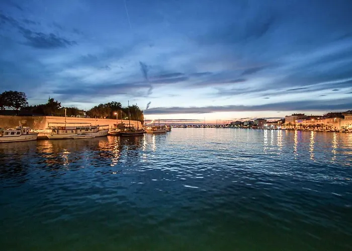 2 & Free Genius Private Parking Lejlighed Zadar